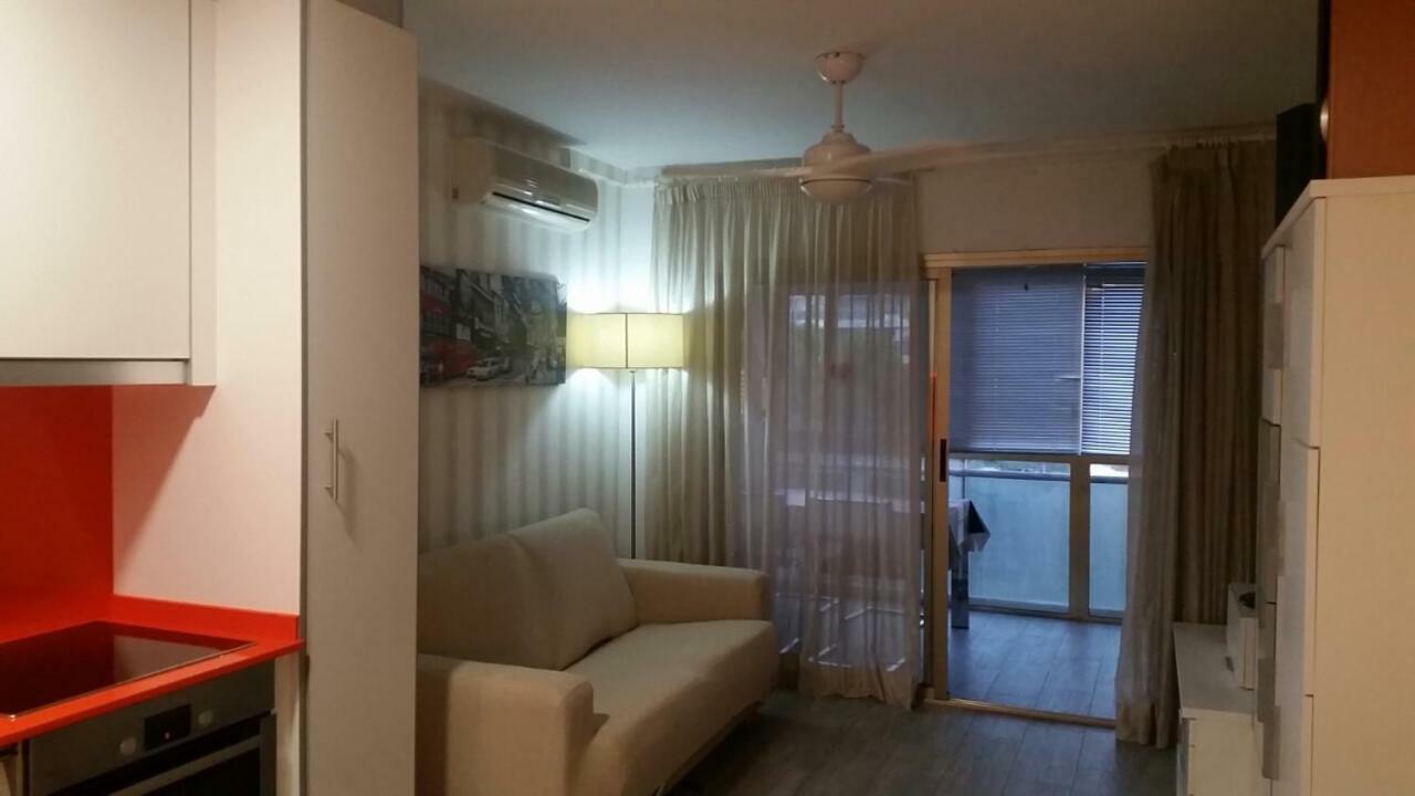 Apartment In Salou, Escaladei Bagian luar foto