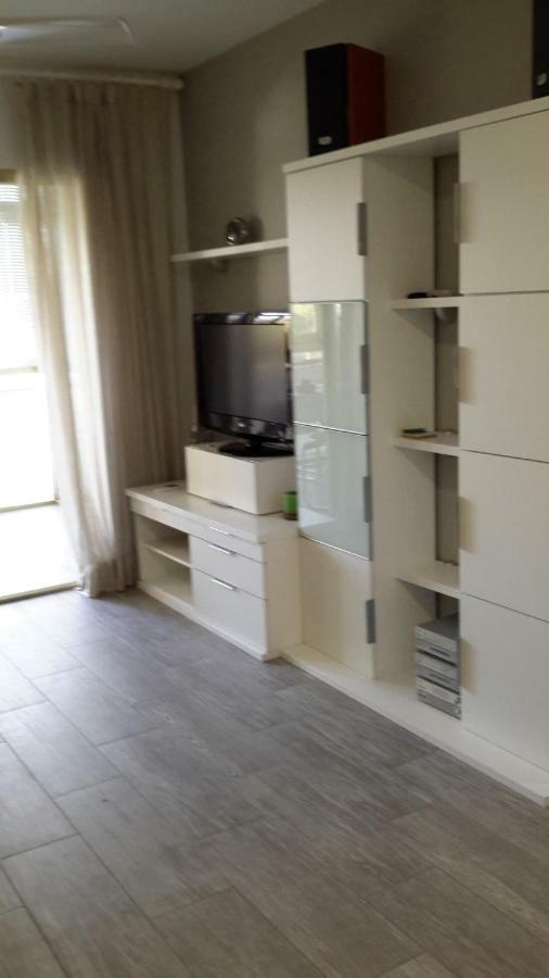 Apartment In Salou, Escaladei Bagian luar foto